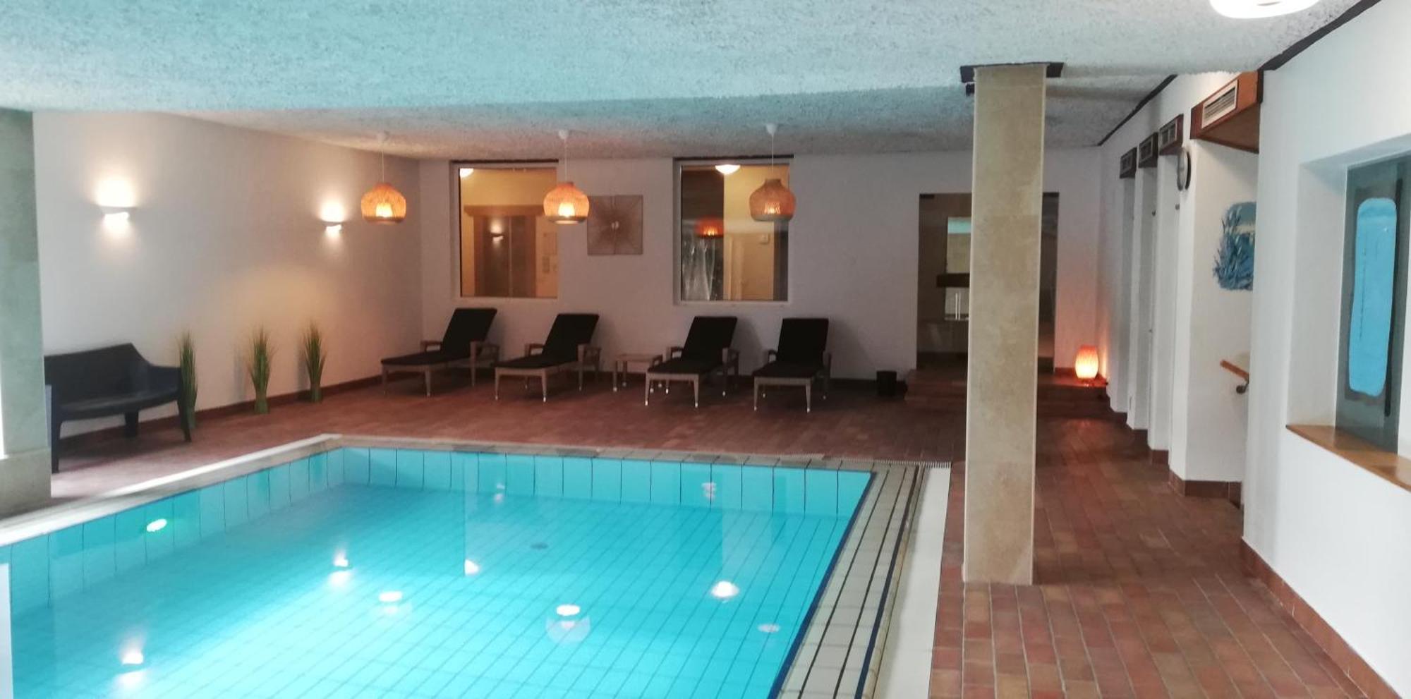 Ferienwohnungen St Hippolyt Mit Hallenbad Lagundo Eksteriør billede